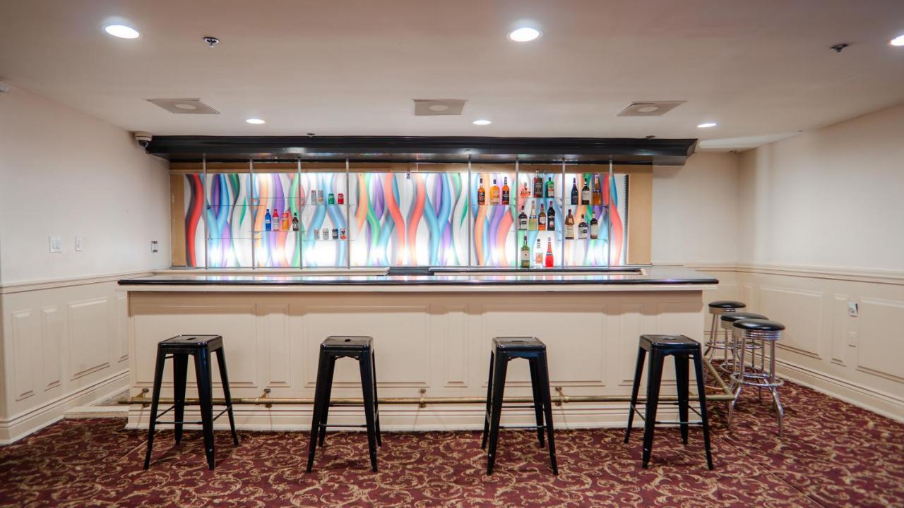 G T Hotels Inn & Suites Extended Stay ヴィクターヴィル エクステリア 写真