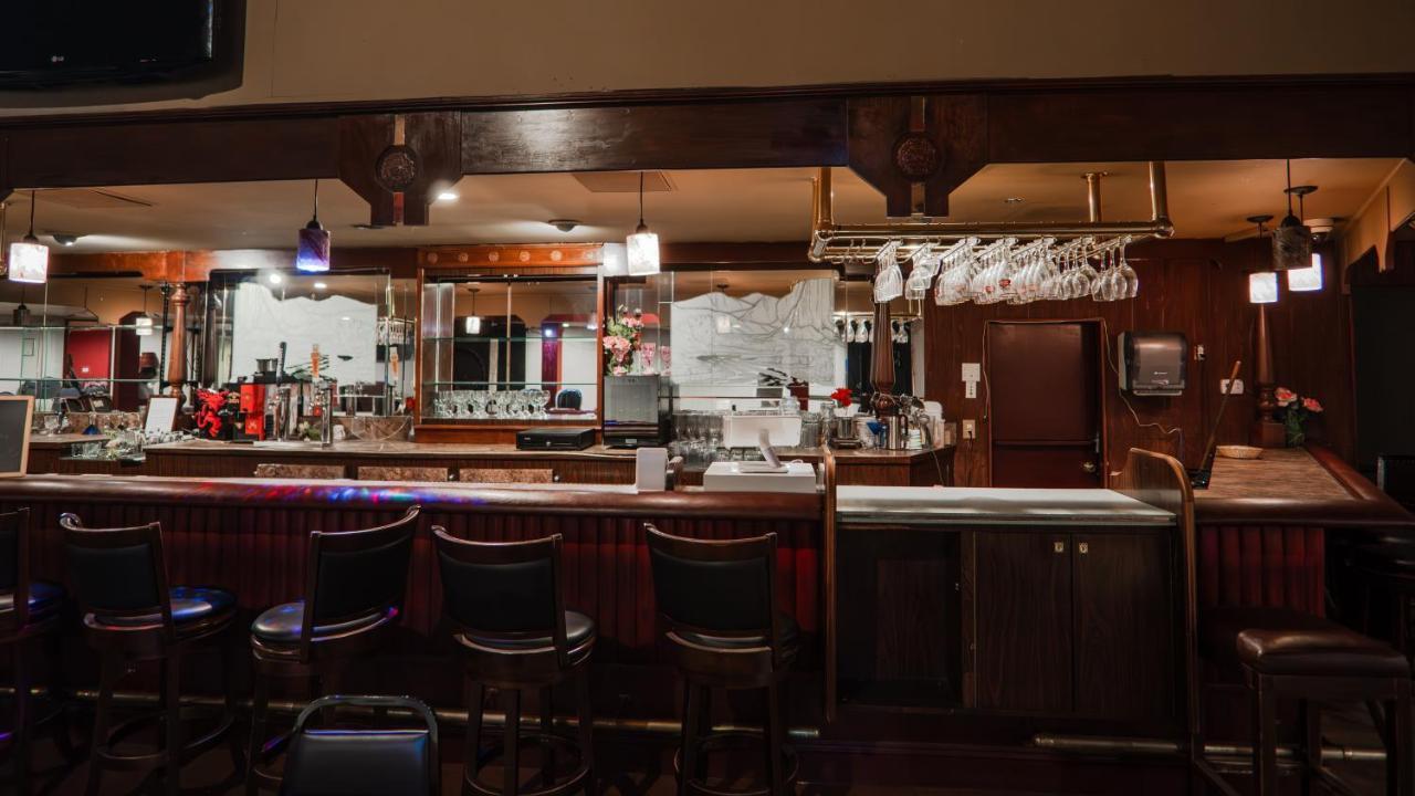 G T Hotels Inn & Suites Extended Stay ヴィクターヴィル エクステリア 写真