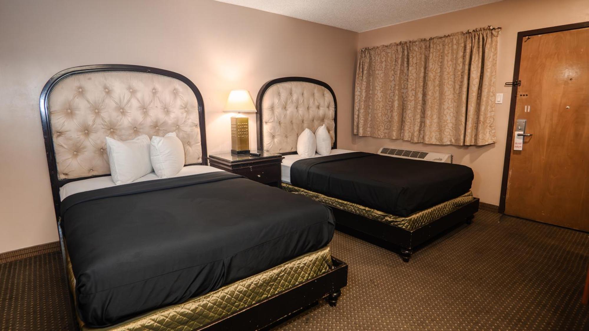 G T Hotels Inn & Suites Extended Stay ヴィクターヴィル エクステリア 写真