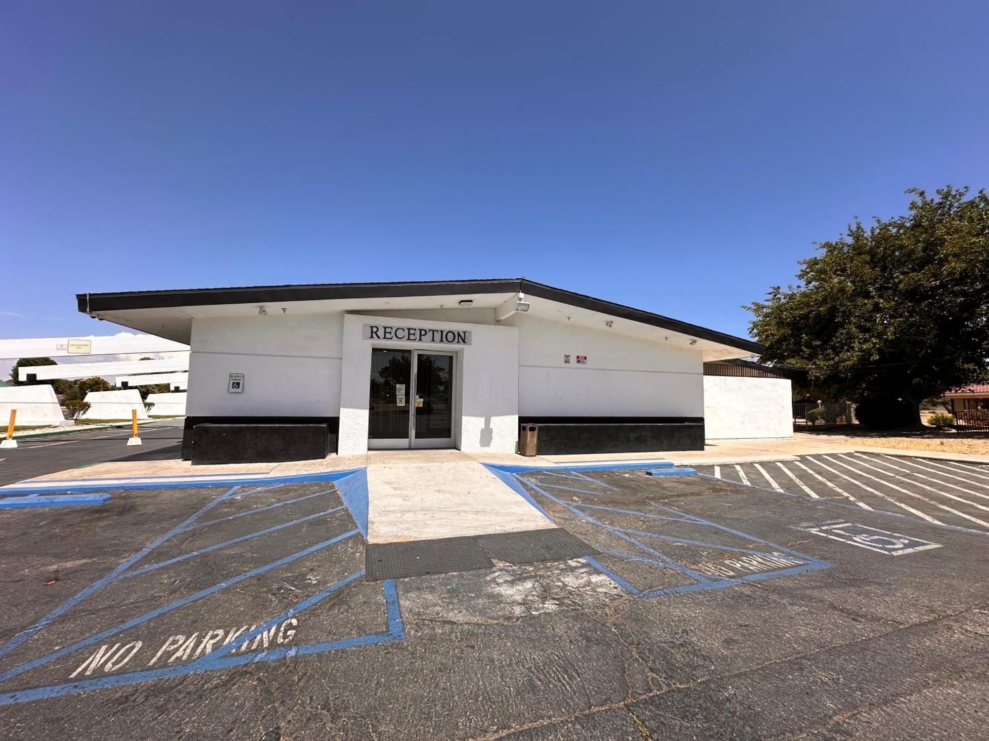 G T Hotels Inn & Suites Extended Stay ヴィクターヴィル エクステリア 写真